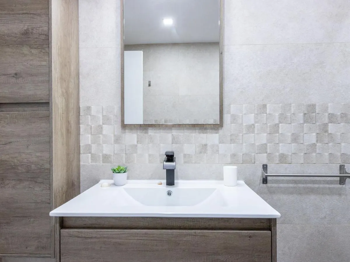 Belvilla By Oyo Apartment In Magalluf